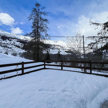 Maison Poluc Hotel Apartments Champoluc Bagian luar foto